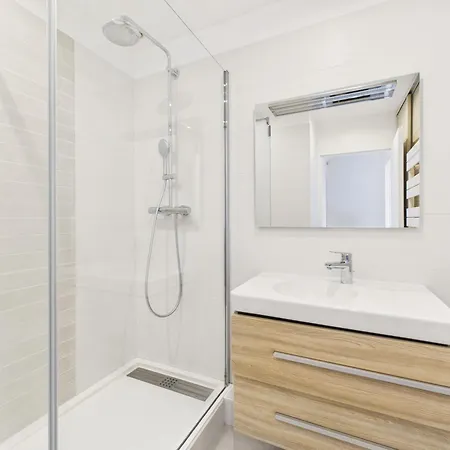 Maison En Résidence - Piscine - 2 Adultes 2 Enfants *